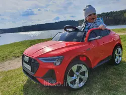 Детский автомобиль AUDI E-TRON 4X4 Red  QLS-6688